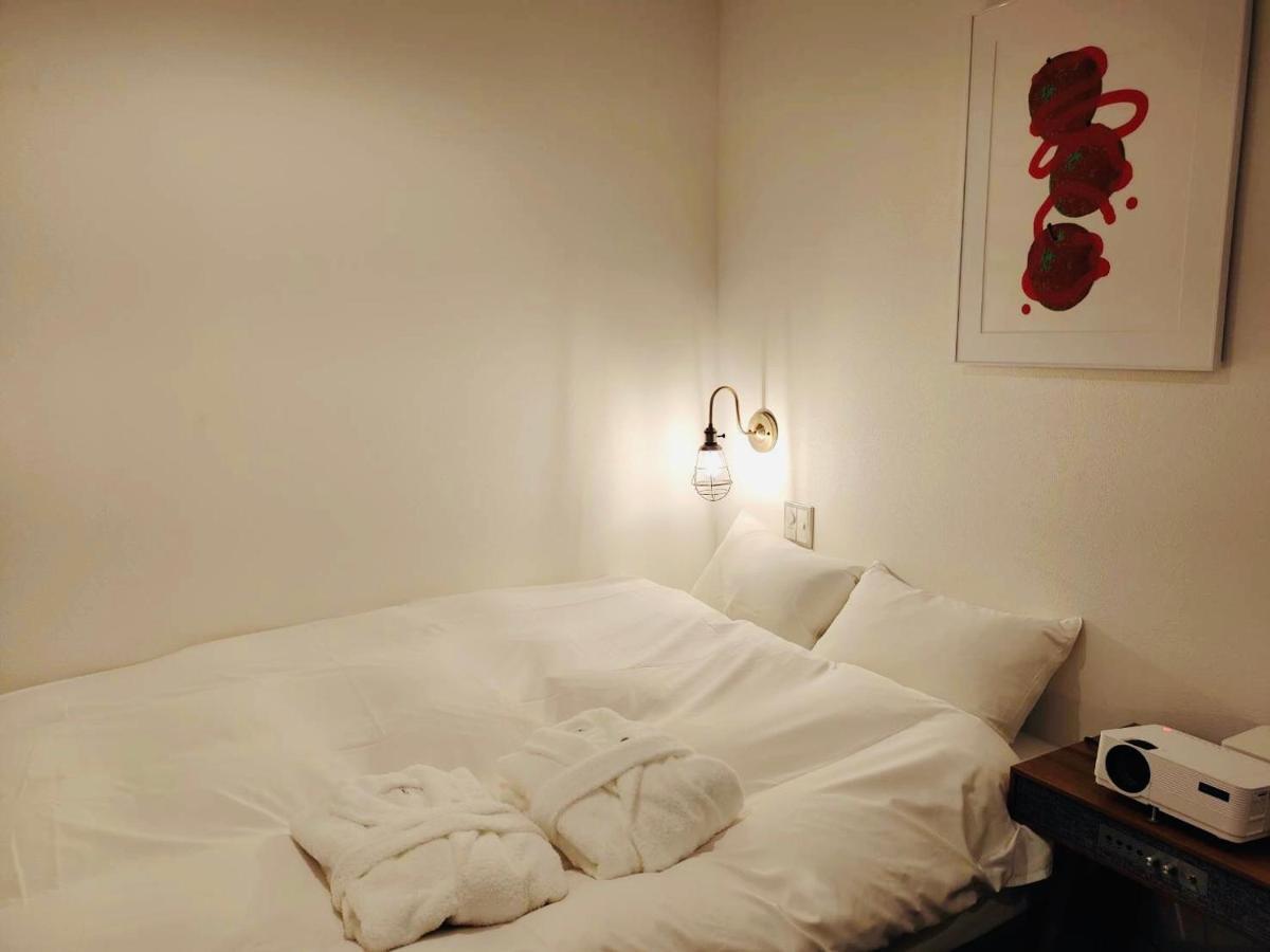 Benjamin Hotel كانازاوَ المظهر الخارجي الصورة